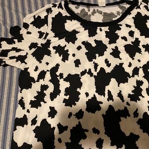 Cowprint shirt